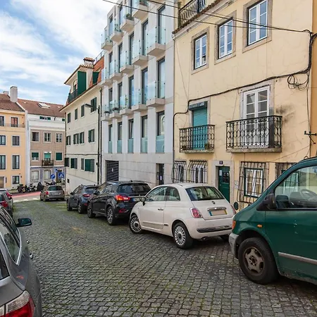 Apartamento Lovelystay - The Blue Pool House Lisboa