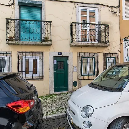 Apartment Lovelystay - The Blue Pool House